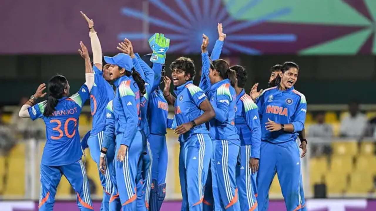 भारतीय महिला क्रिकेट टीम ने न्यूजीलैंड को 53 रन से हराया