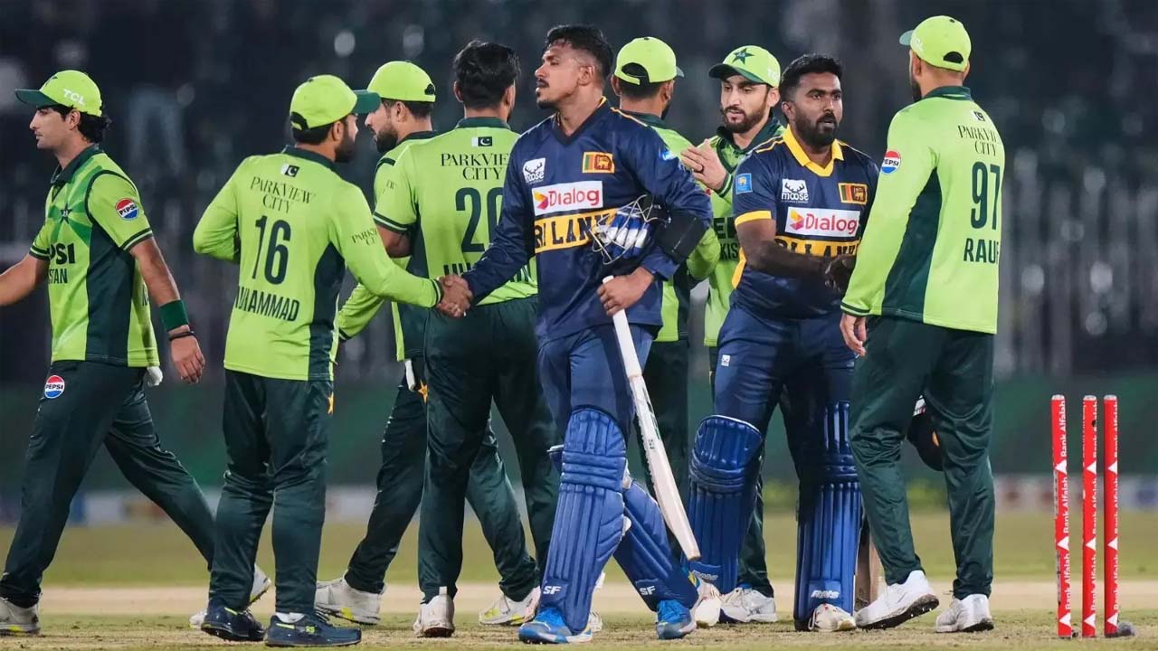 पाकिस्तान ने श्रीलंका को 6 रन से हराया