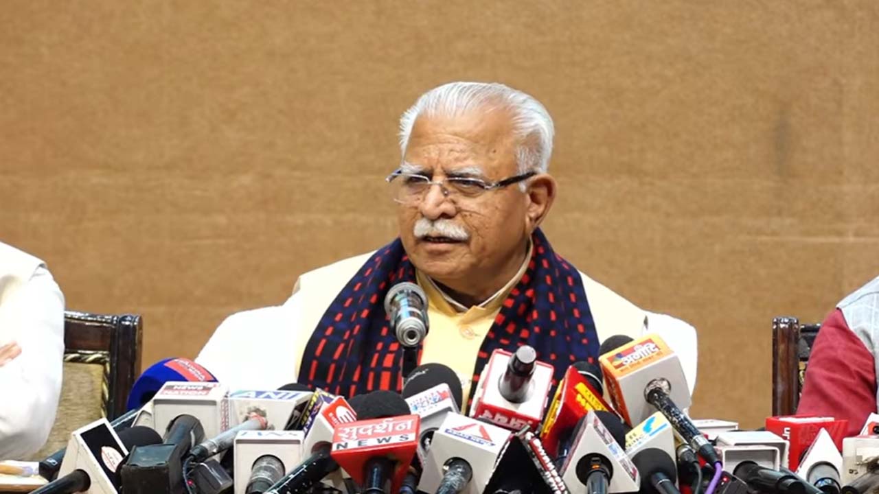केंद्रीय मंत्री मनोहर लाल का प्रेस वार्ता, कहा - गरीब, युवा और किसान का रखा गया है ध्यान