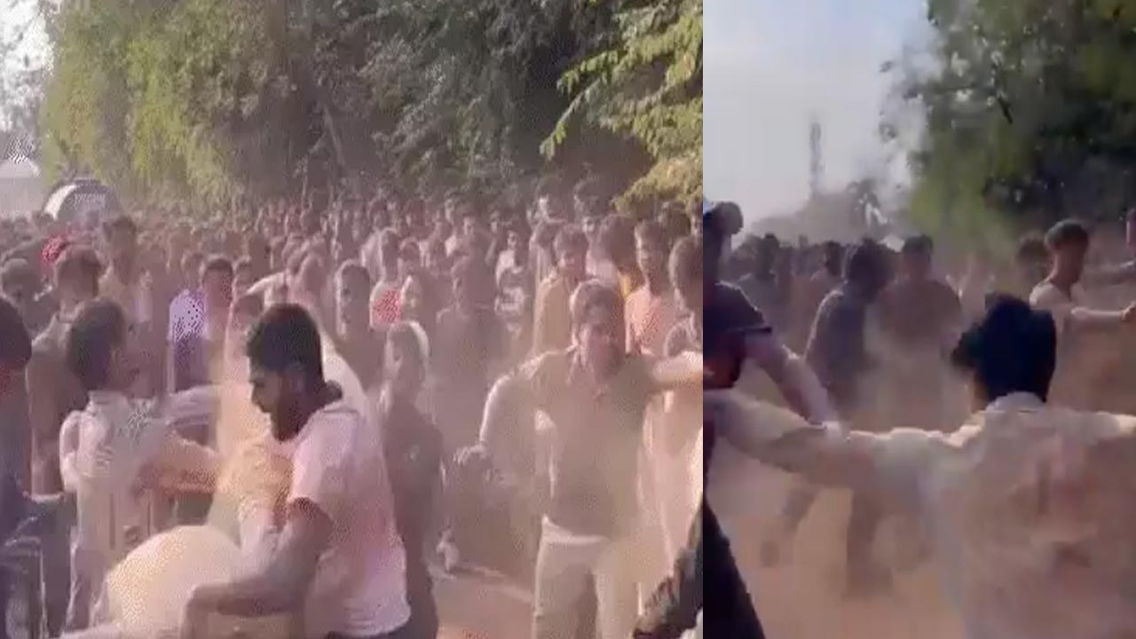प्री-होली सेलिब्रेशन के दौरान छात्रों के दो गुट आपस में भिड़े, सुरक्षा पर उठे सवाल