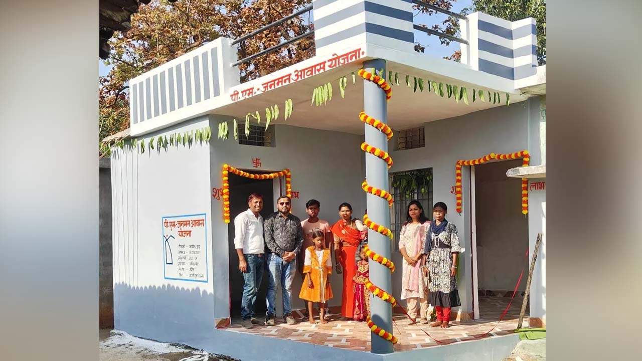 पीएम जनमन आवास योजना से जगदीश बैगा के पक्के घर का सपना हुआ साकार