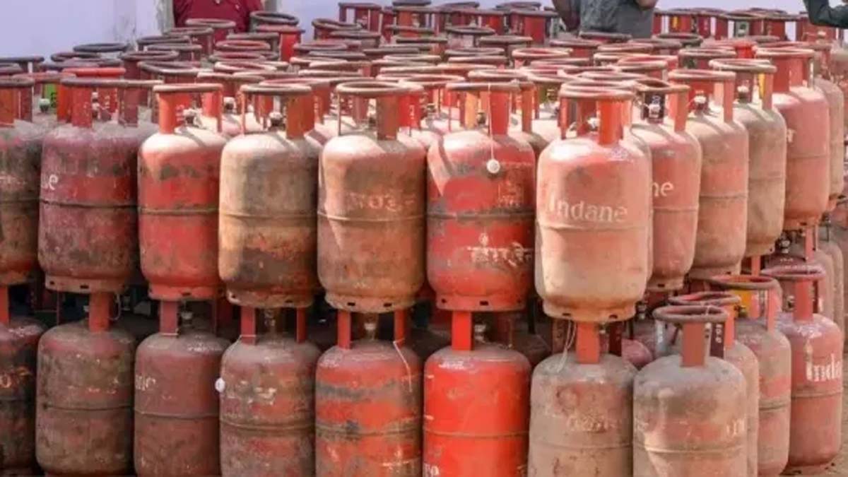 Cylinders Seized, Gas Cylinder Refilling, Consumers, Food Department