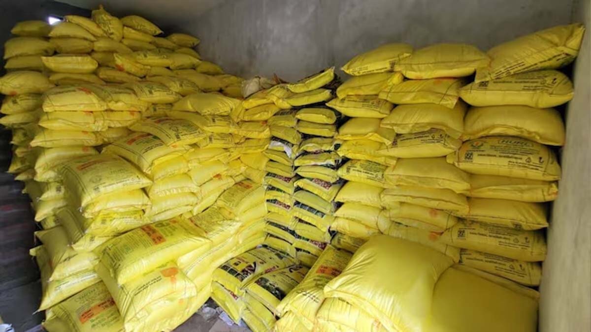 Crop, Farmers, Kharif Season , Cooperative Societies , Raipur